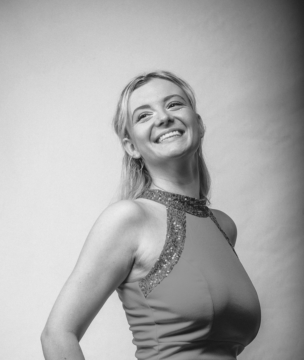 Photo Izia Jeen noir et blanc (1)